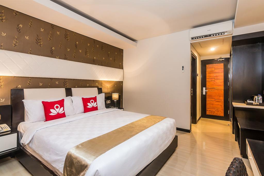 Zen Rooms Denpasar Marlboro Esterno foto