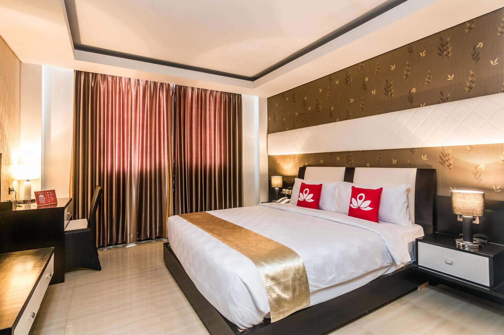 Zen Rooms Denpasar Marlboro Esterno foto